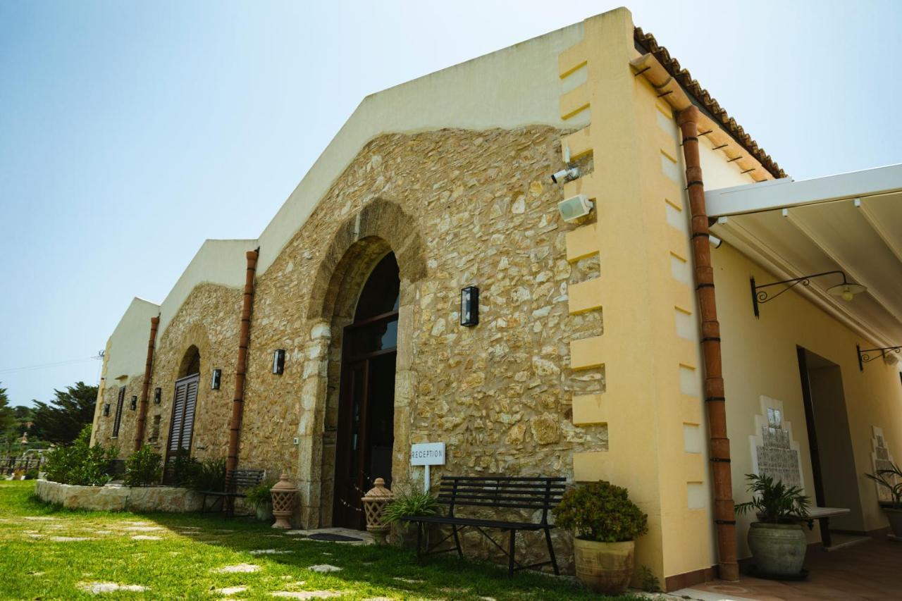 סקופלו Casale La Macina Residence Scopello מראה חיצוני תמונה