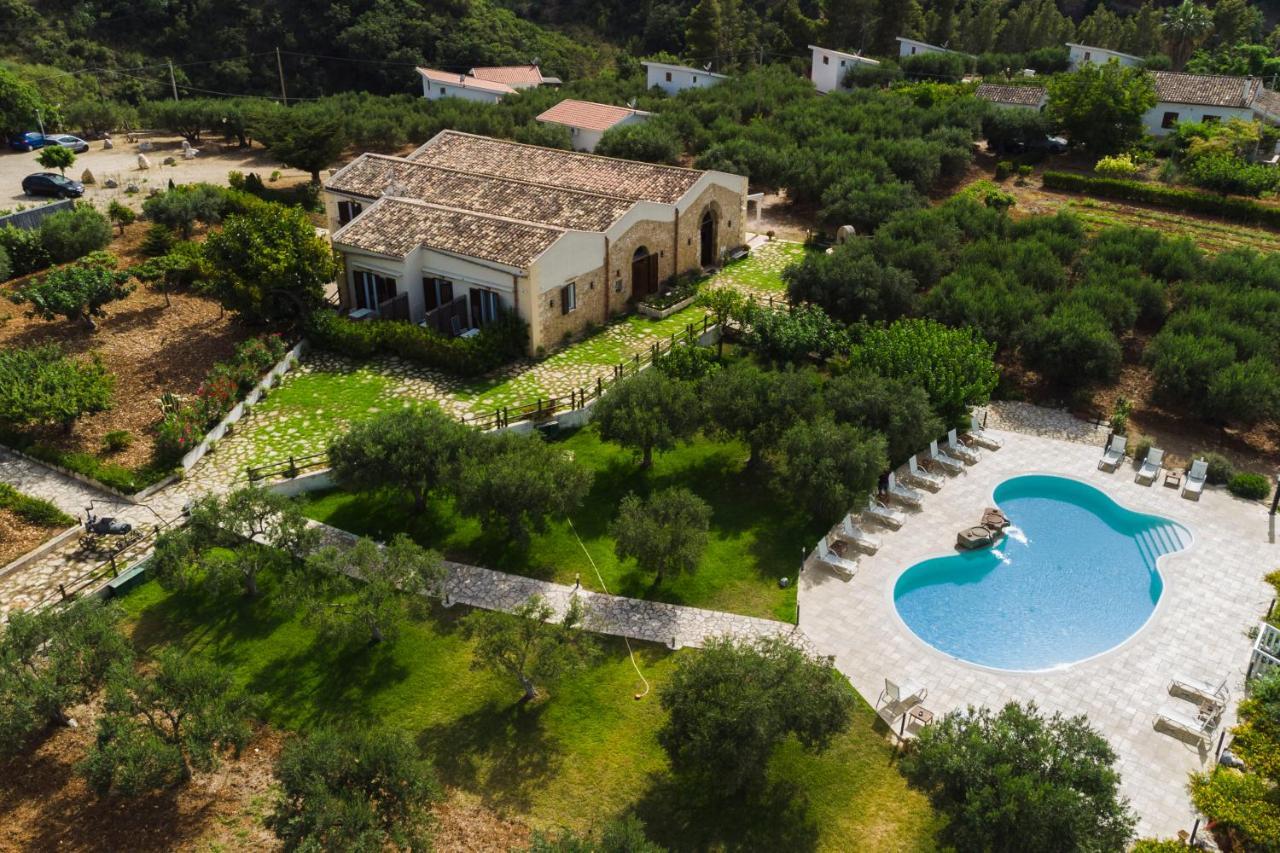 סקופלו Casale La Macina Residence Scopello מראה חיצוני תמונה