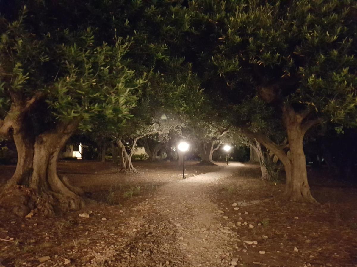 סקופלו Casale La Macina Residence Scopello מראה חיצוני תמונה